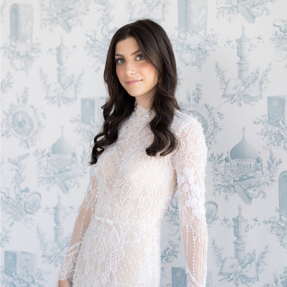 Eisen Stein Finch Wedding Dress - Picture 2 of 9